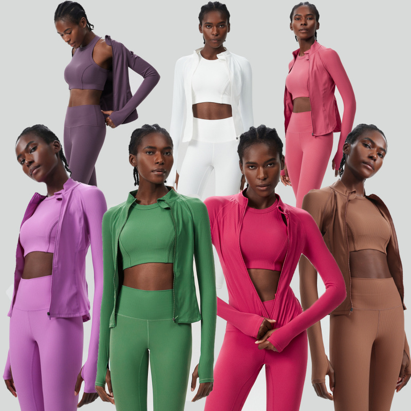 Running Gear Woman - طقم ملابس رياضية مكون من 3