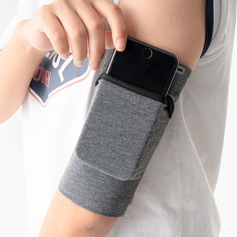 تشغيل الهاتف المحمول الذراع حق - مراجعة Running Gear Phone Holder وسعره