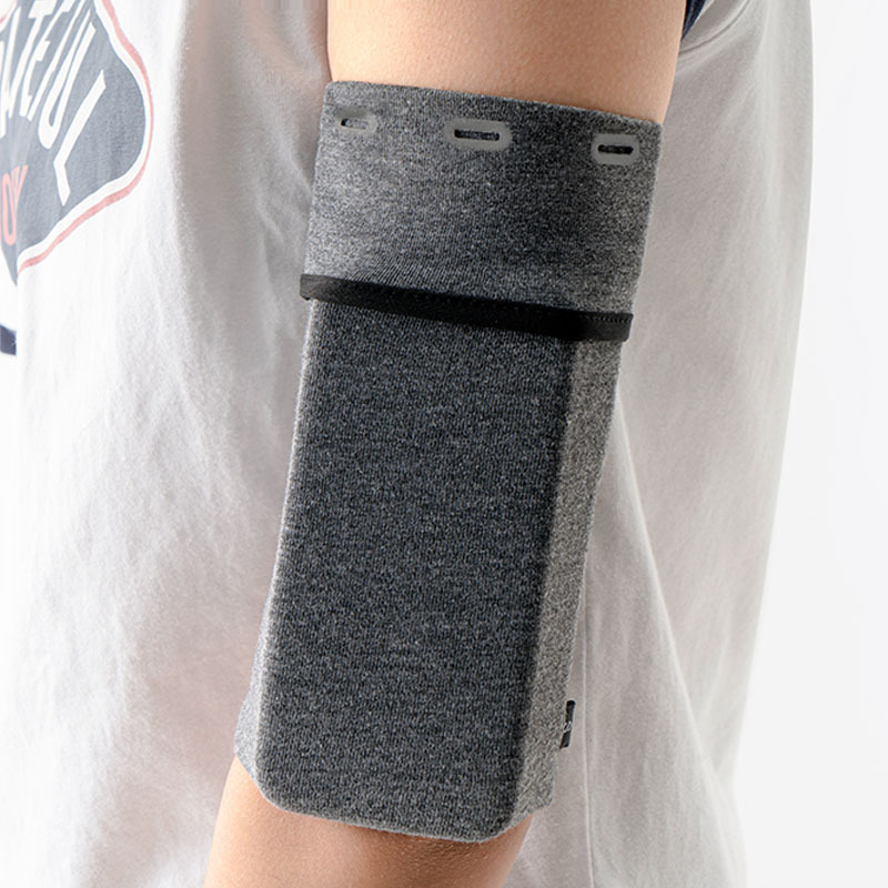 تشغيل الهاتف المحمول الذراع حق - مراجعة Running Gear Phone Holder وسعره