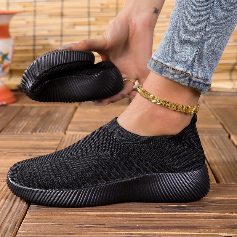 أحذية رياضية نسائية مريحة وعصر - مراجعة Running Gear Ladies وسعره