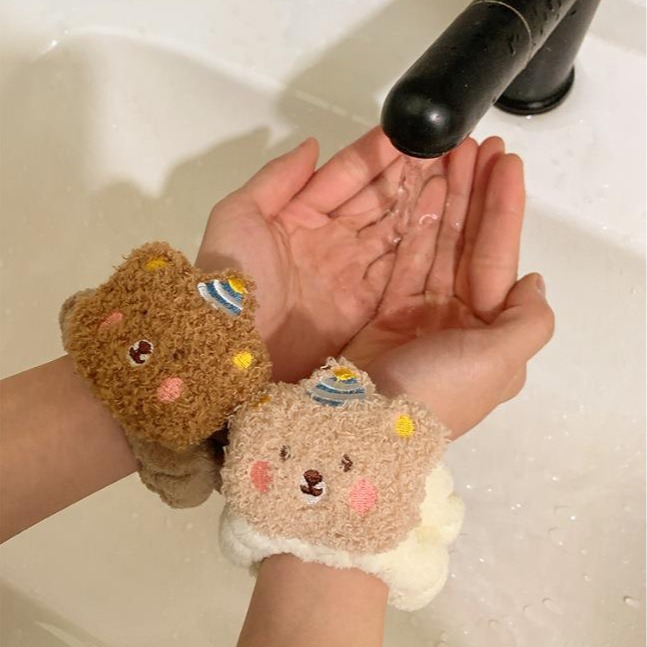 كرتون دب غسل الوجه وحزام معصم  - مراجعة Sweat Band Wrist وسعره